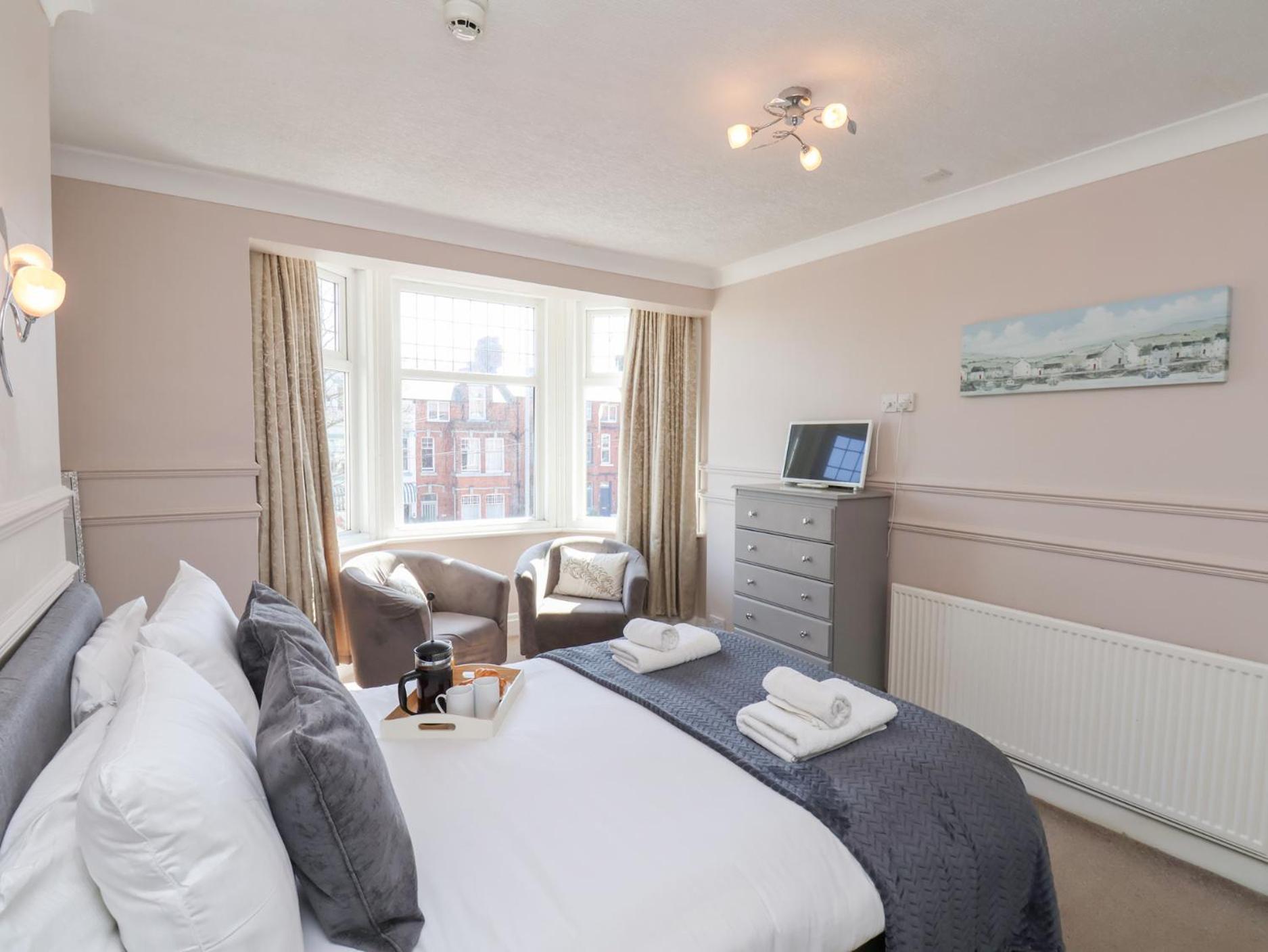 North Beach Lodge Scarborough Bagian luar foto
